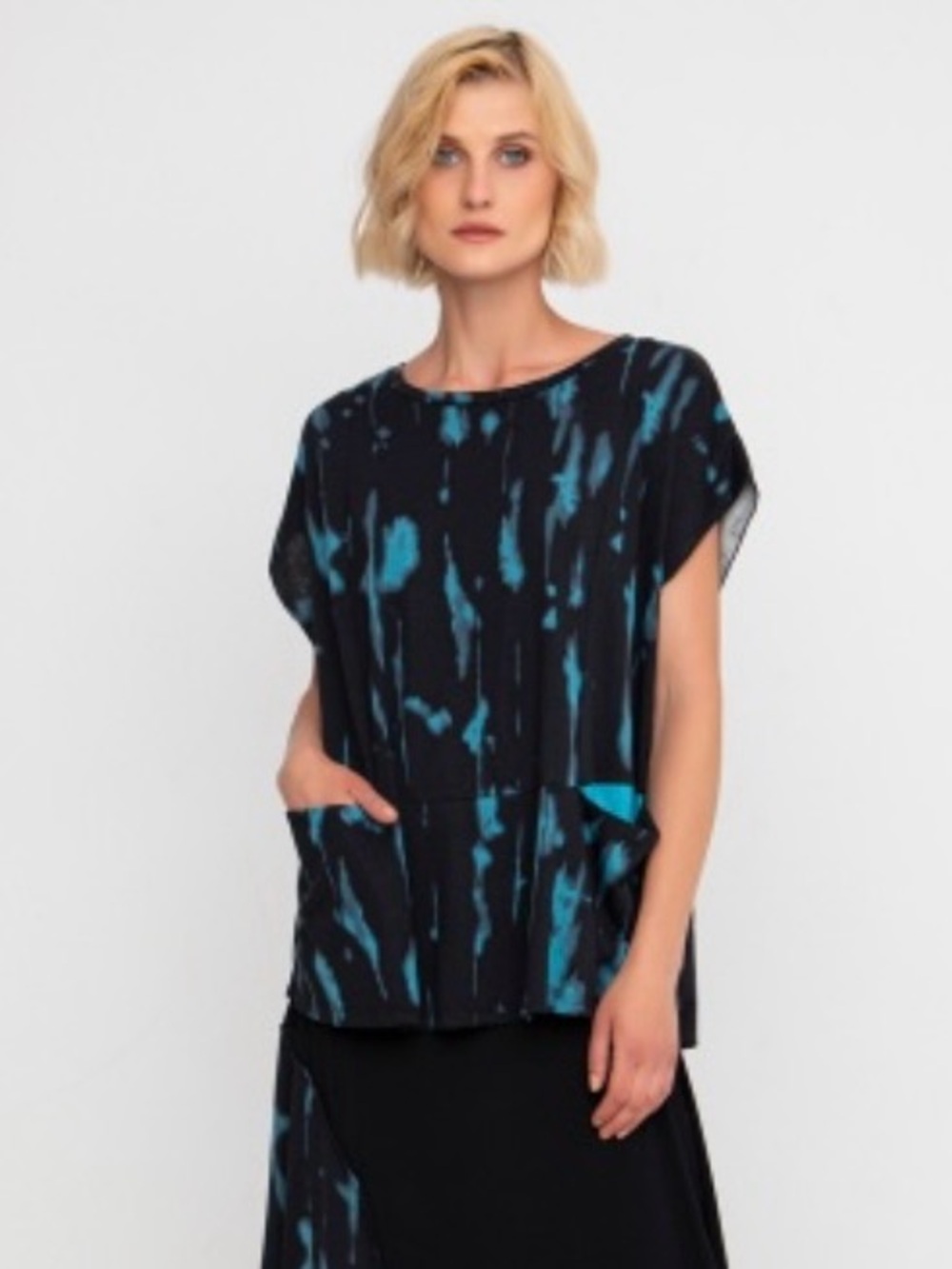 NWT Ozai N Ku Storm Top Black & Turquoise size 3/Large - Picture 3 of 15